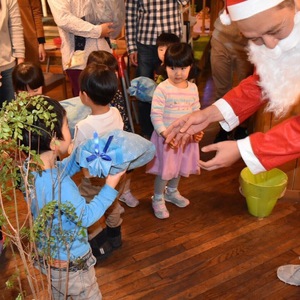 先日はクリスマス会が行われました♫